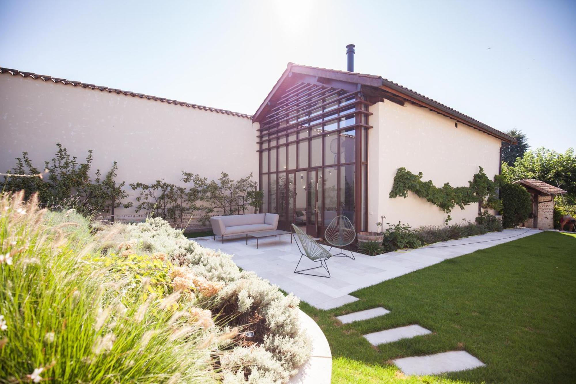 Le Relais De La Godasse Reyrieux Ngoại thất bức ảnh